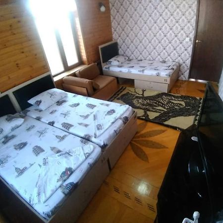 Baku Guest Hostel Luaran gambar