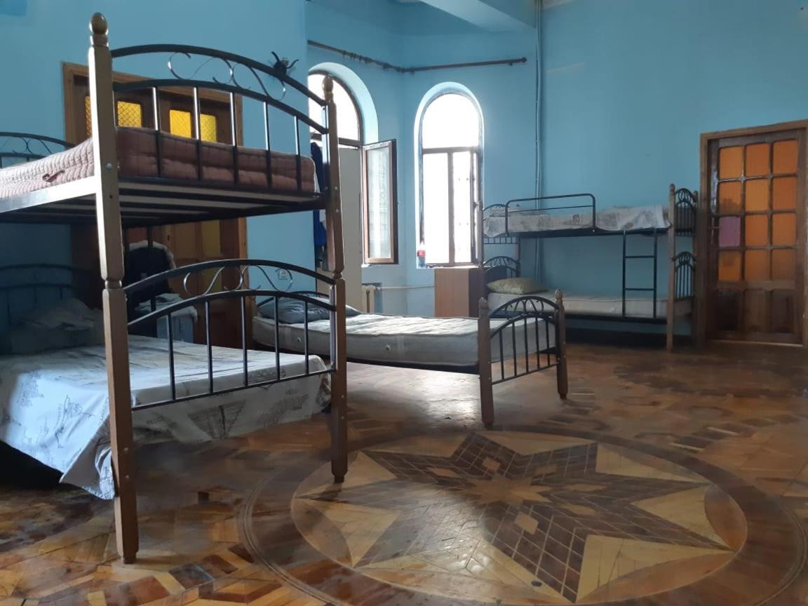 Baku Guest Hostel Luaran gambar